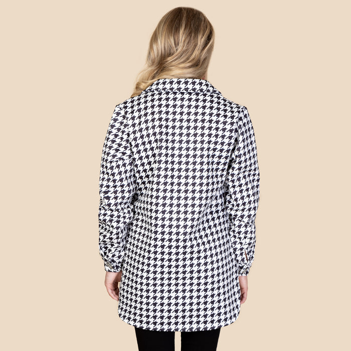 10904 - Houndstooth Pattern Shacket with Pockets - Black White