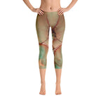 Abstract Capri leggings, Workout Pants 'Abstract Kiss'