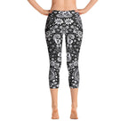 Abstract Capri leggings, Workout Pants 'Black Birds of a Flower'