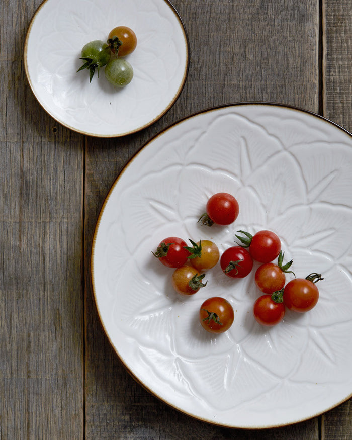 Carved Flower Plate - Large