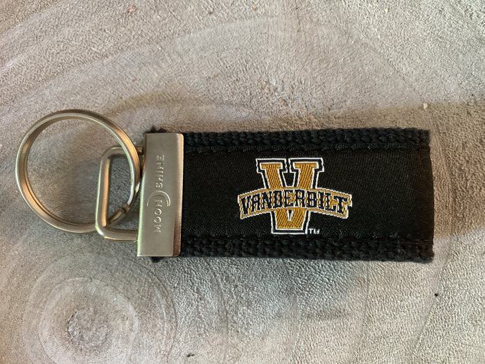 Vanderbilt V & Name Black w/ Natural Trim