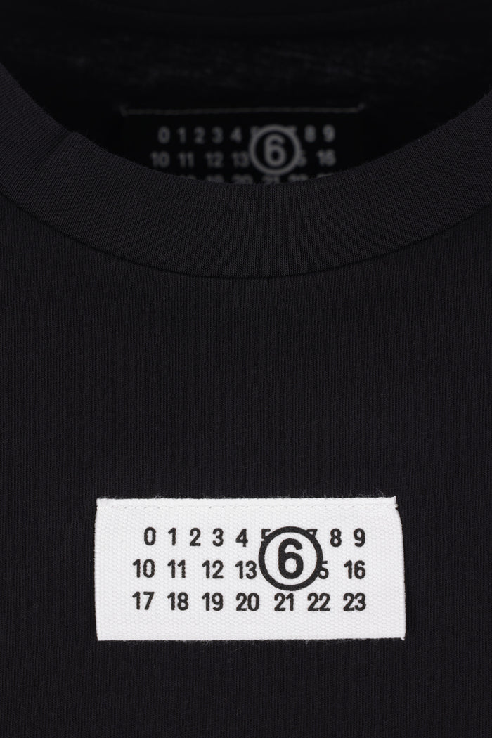 cotton t-shirt with numeric signature patch