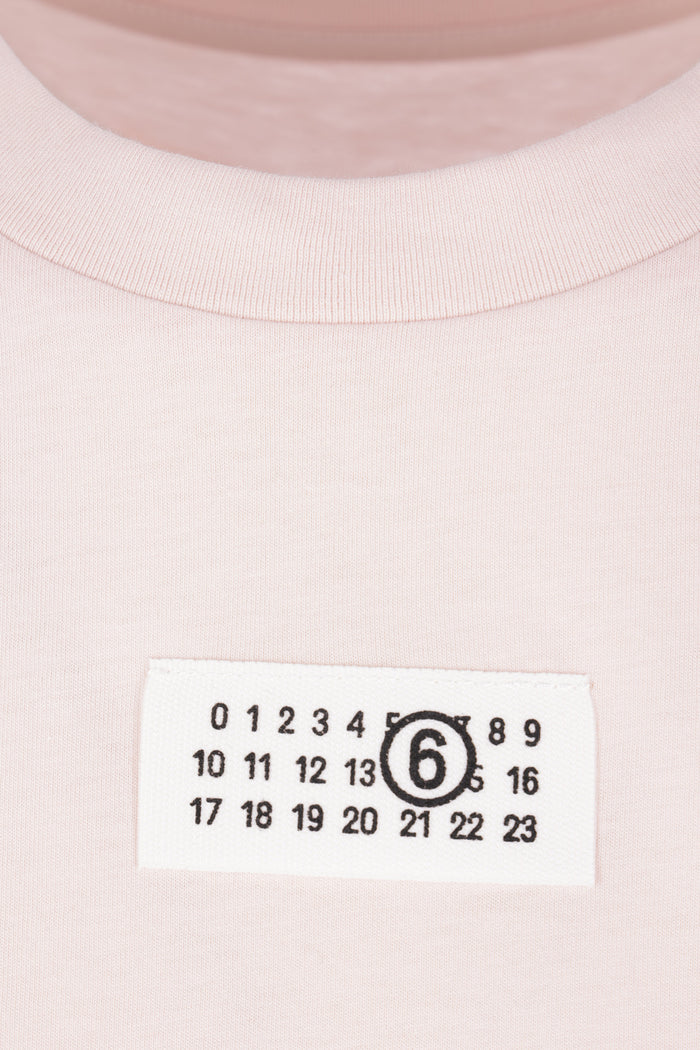 cotton t-shirt with numeric signature patch