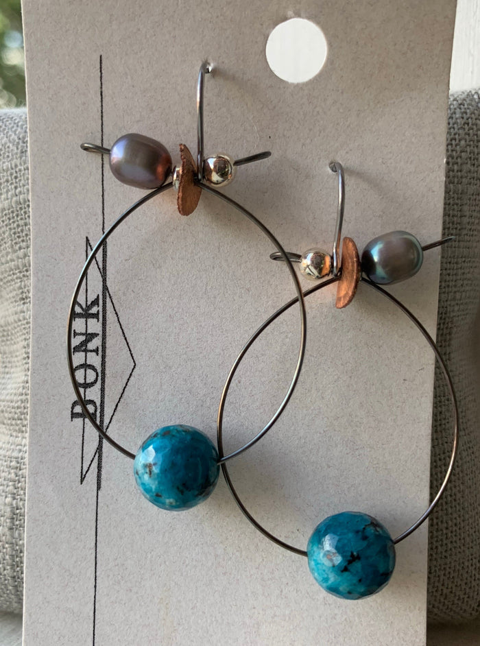 Bonk Handmade Freshwater Pearl Earrings