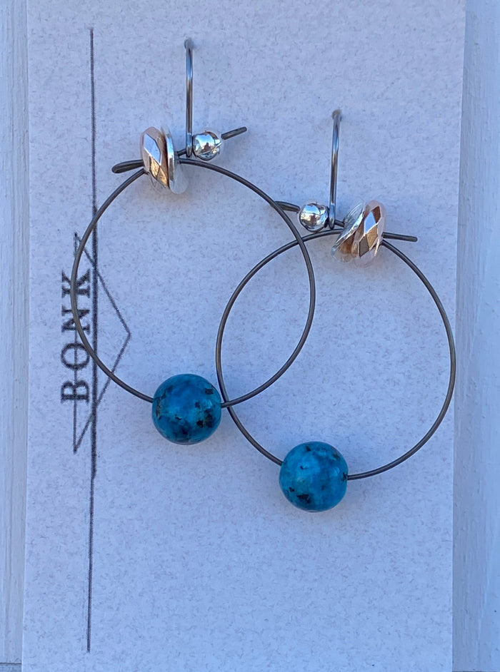 Bonk Handmade Freshwater Pearl Earrings