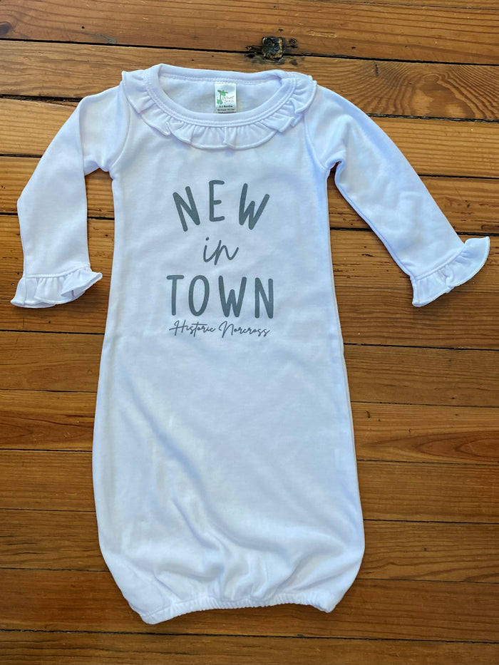 White Gown w/Ruffles-Long Sleeve / Newborn