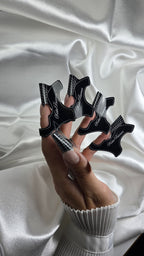 Katie Barnes Nail Forms