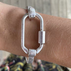 Oval / Silver
