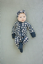 Navy Daisy Ribbed Bamboo Zipper