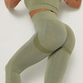 Army green / L