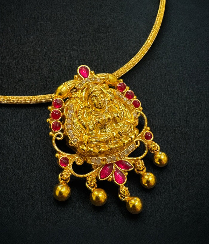 The Kavini Silver Kemp Lakshmi Pendant