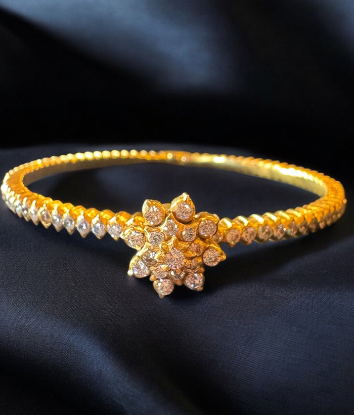 The Kavini Silver Traditional Close Setting Diamond Openable Kada -Single (Size 2.6)