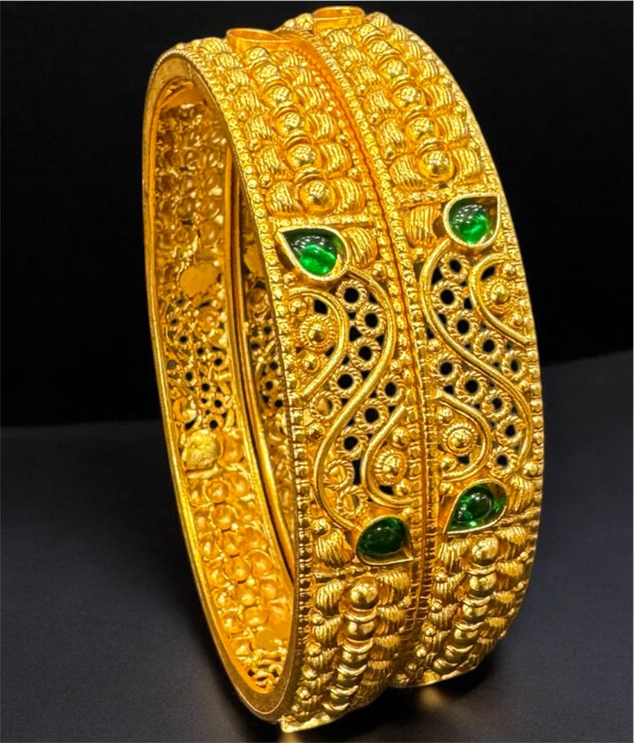 The Parag Silver Green Kemp Filigree Silver Bangle (Size 2.2/2.4/2.6/2.8)